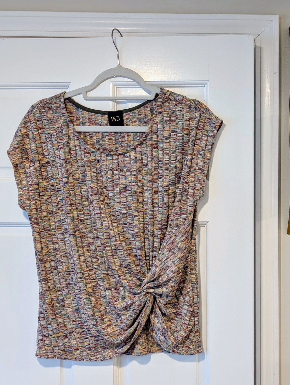 W5 Multicolor Knit Top Twist Front Cap Sleeve Boho (L)
